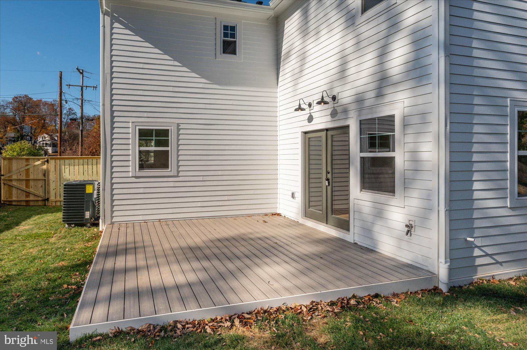 DOMINION HILLS - Residential