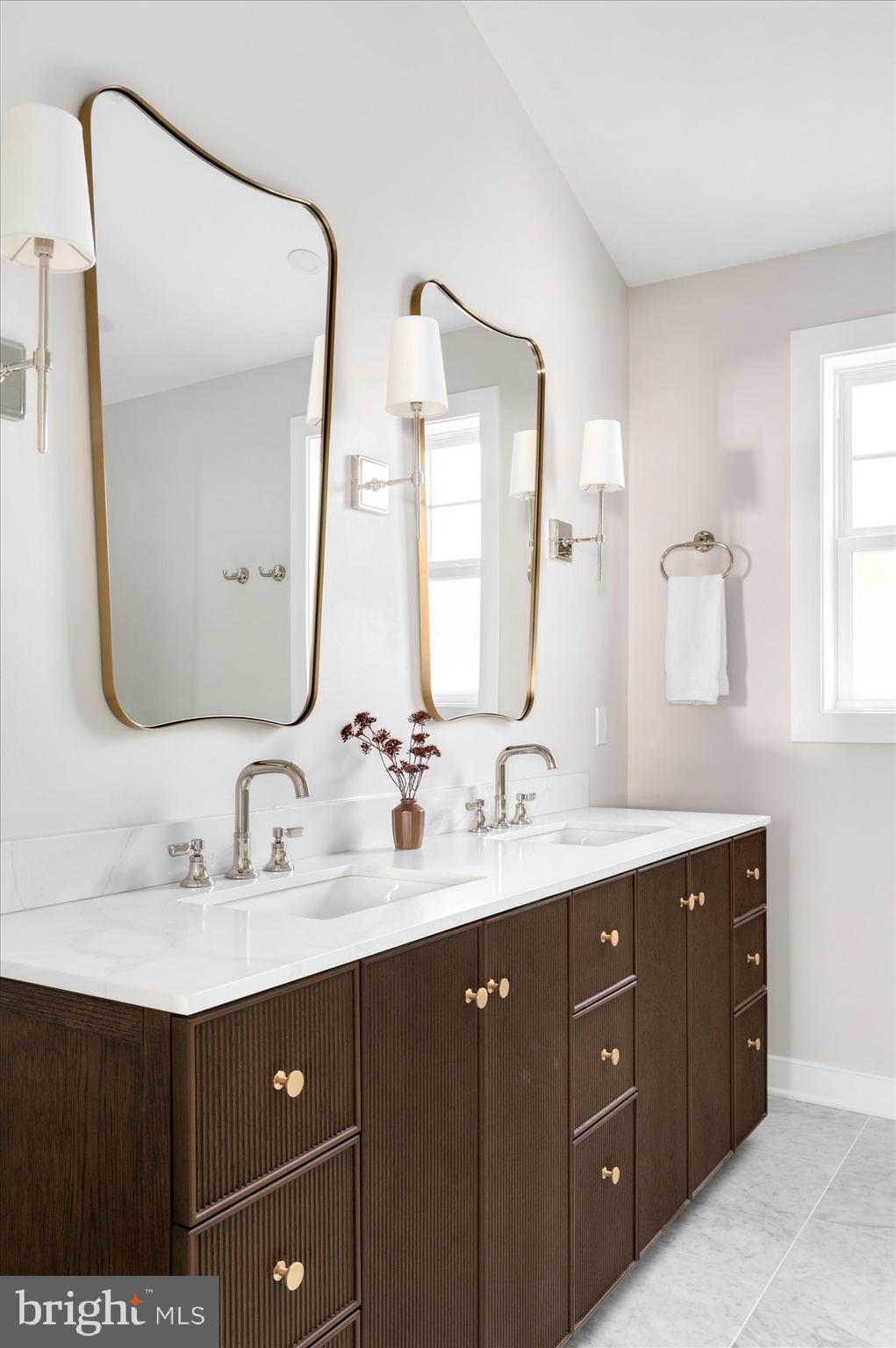 DOMINION HILLS - Residential