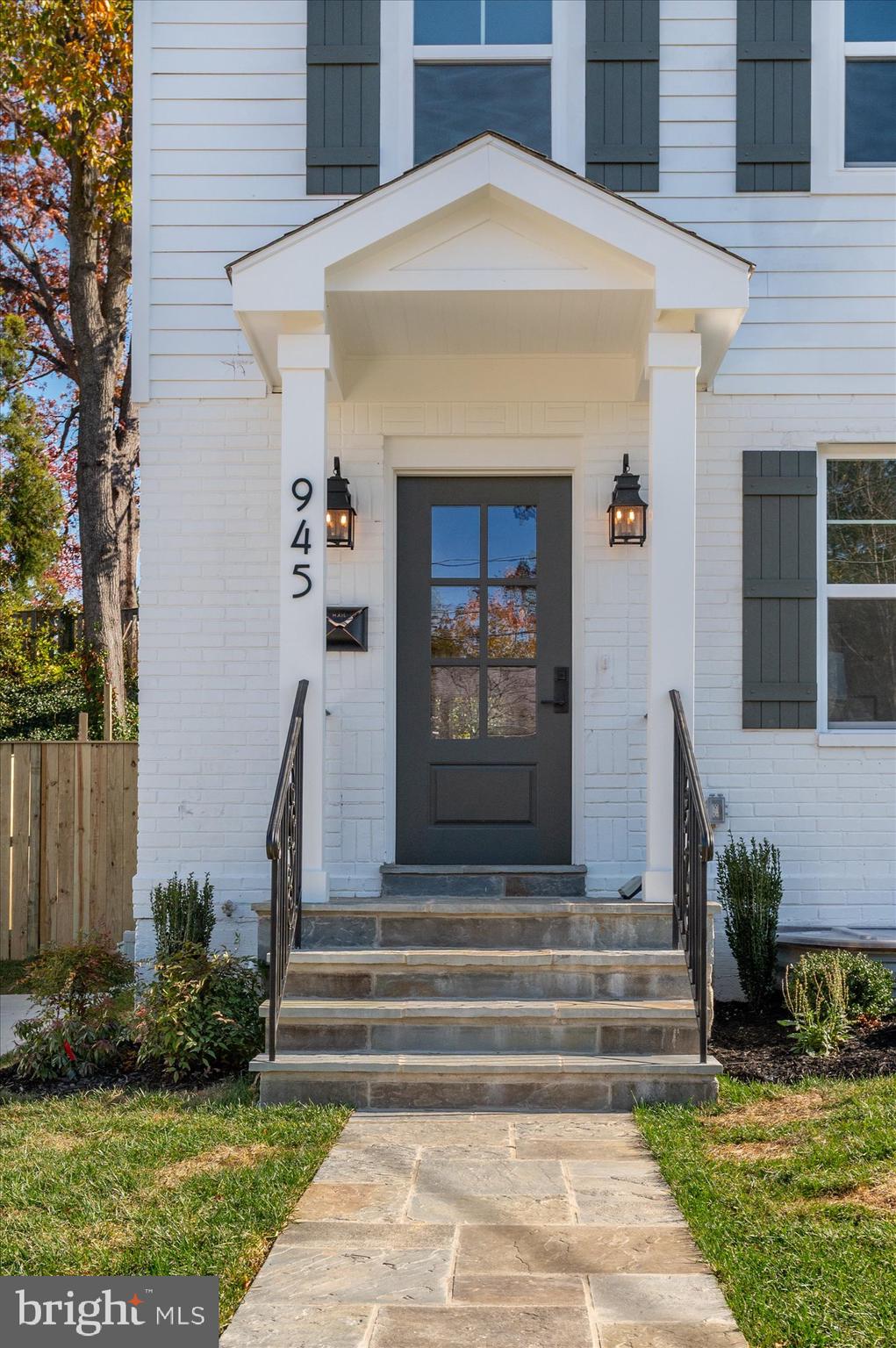 DOMINION HILLS - Residential