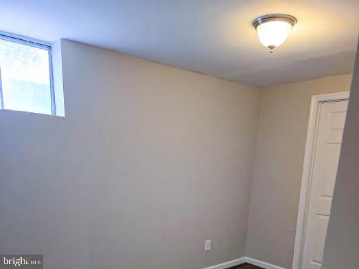 GLENN DALE ESTATES - Residential Lease