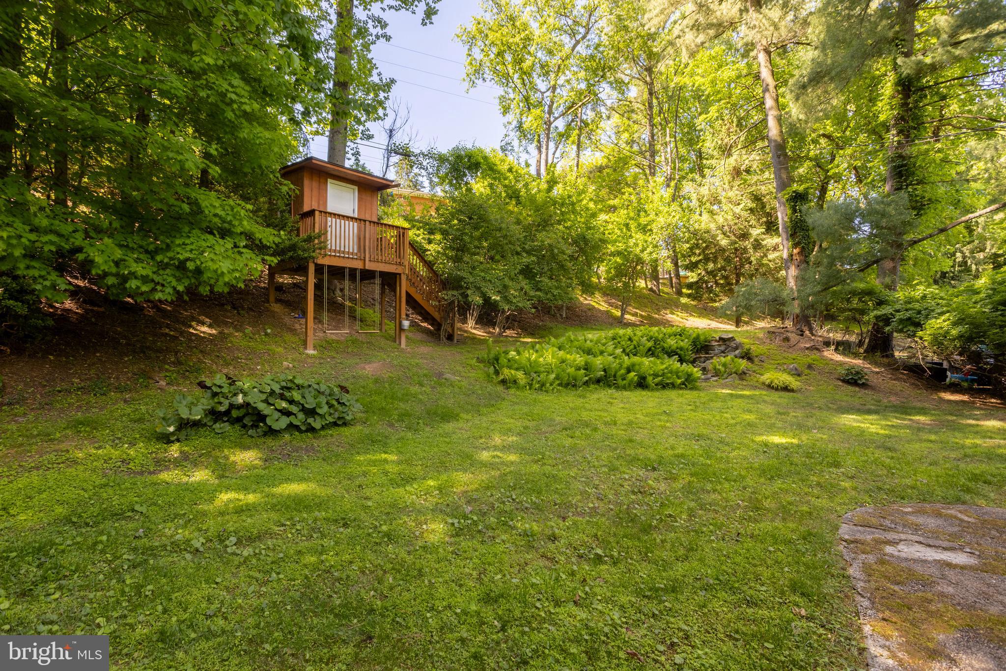 MIDFIELD - Residential