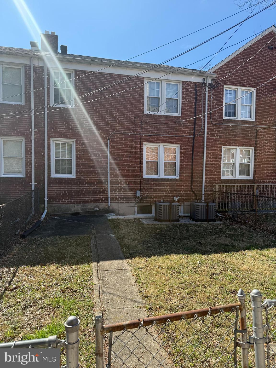 GLEN OAKS - Residential