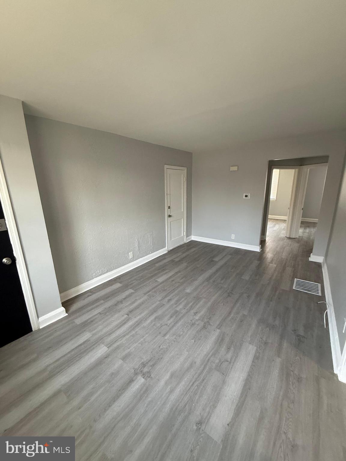 GLEN OAKS - Residential