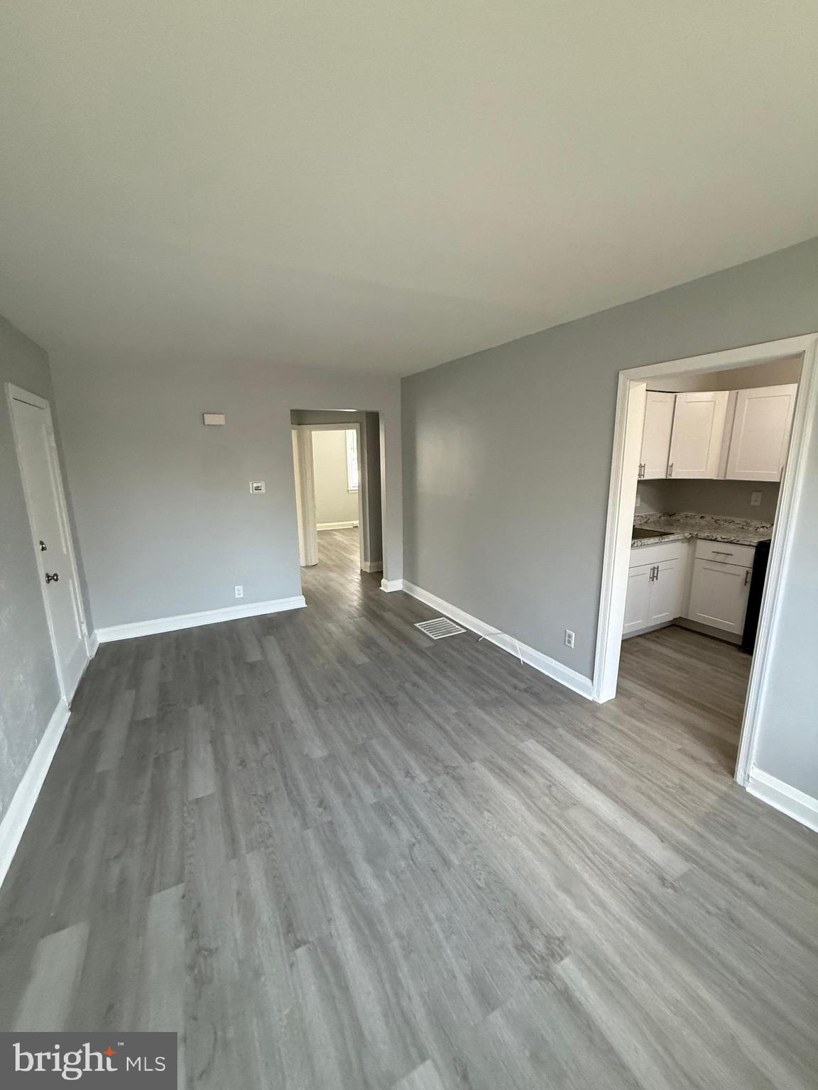 GLEN OAKS - Residential