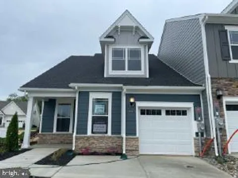 MLS: MDCH2053874
