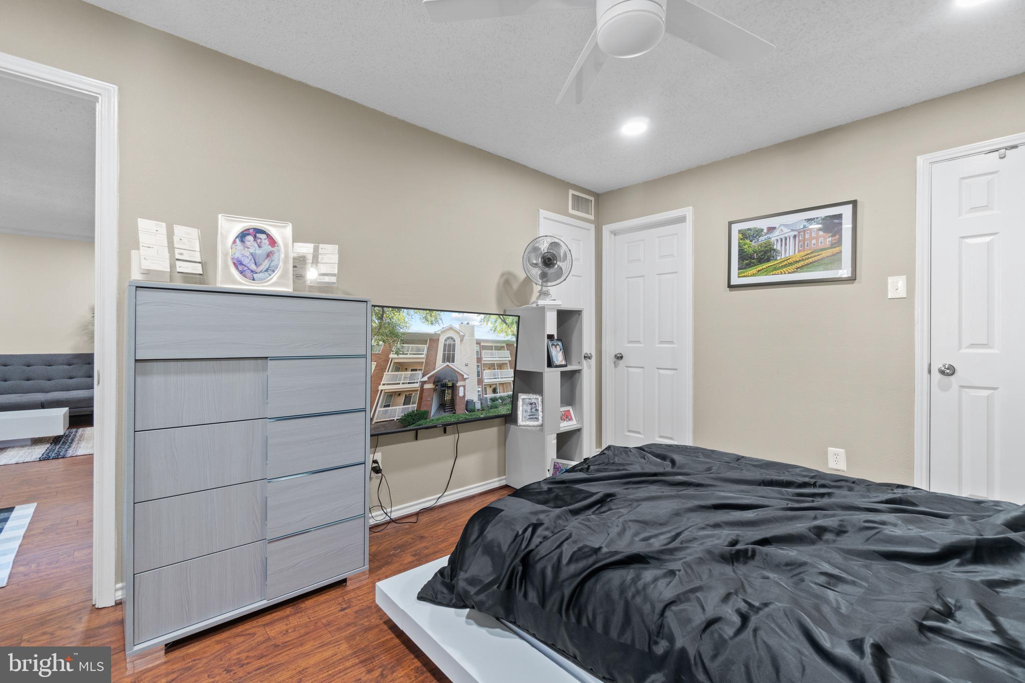 FOUNTAINS AT MCLEAN - Residential Lease