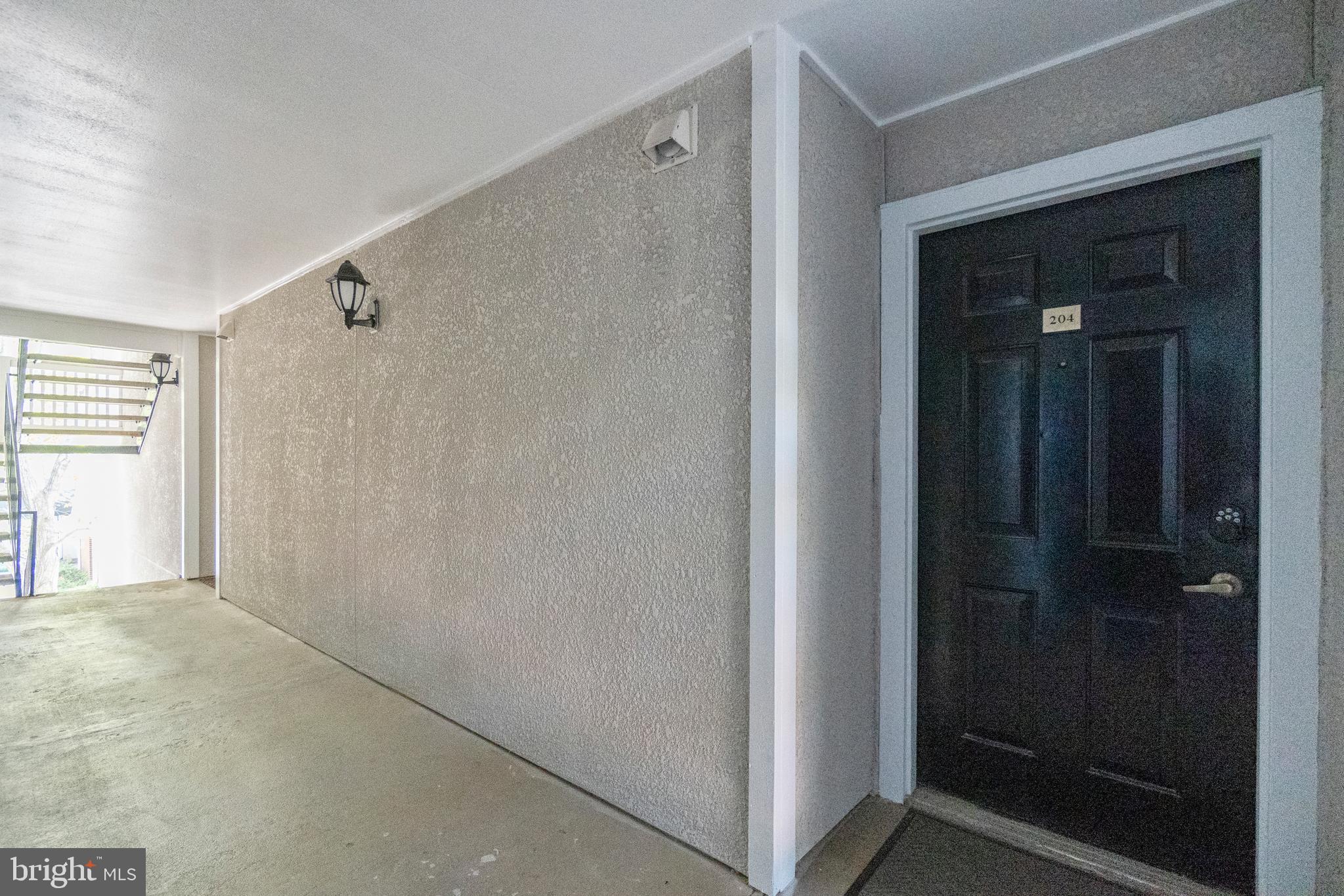 FOUNTAINS AT MCLEAN - Residential Lease