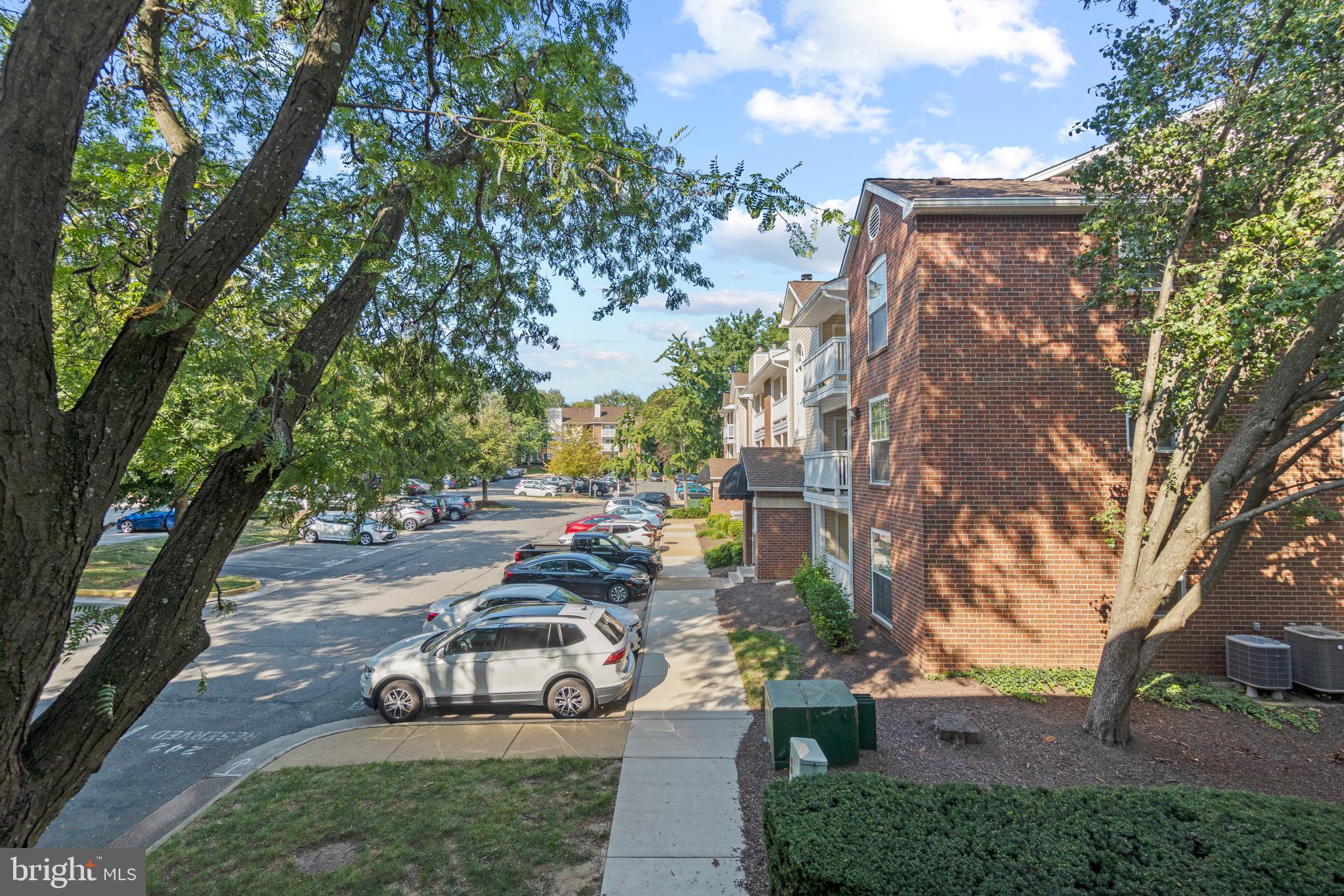 FOUNTAINS AT MCLEAN - Residential Lease