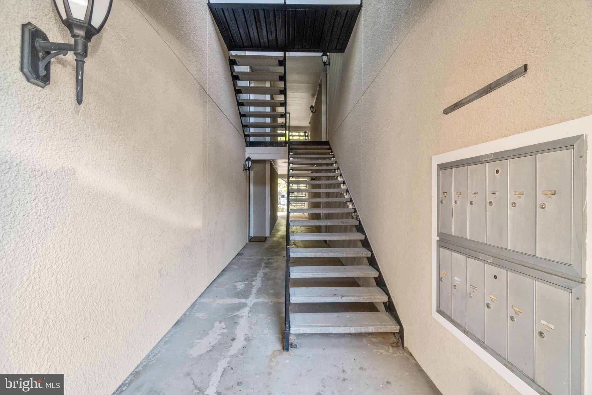 FOUNTAINS AT MCLEAN - Residential Lease