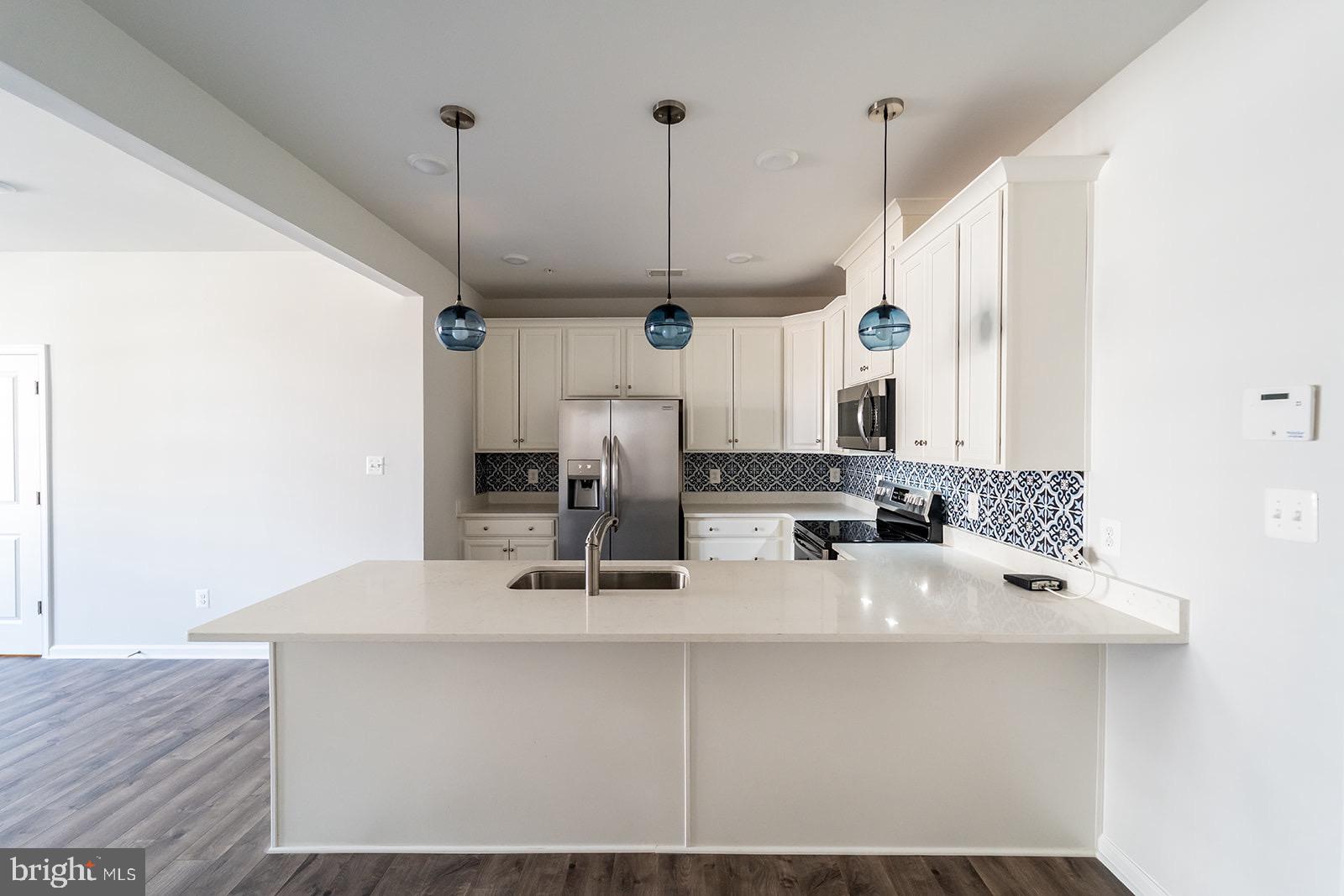 PARKSIDE AT WESTPHALIA - Residential