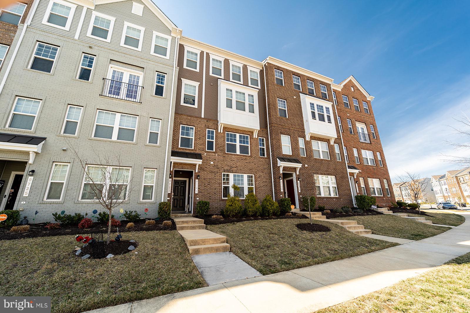 PARKSIDE AT WESTPHALIA - Residential