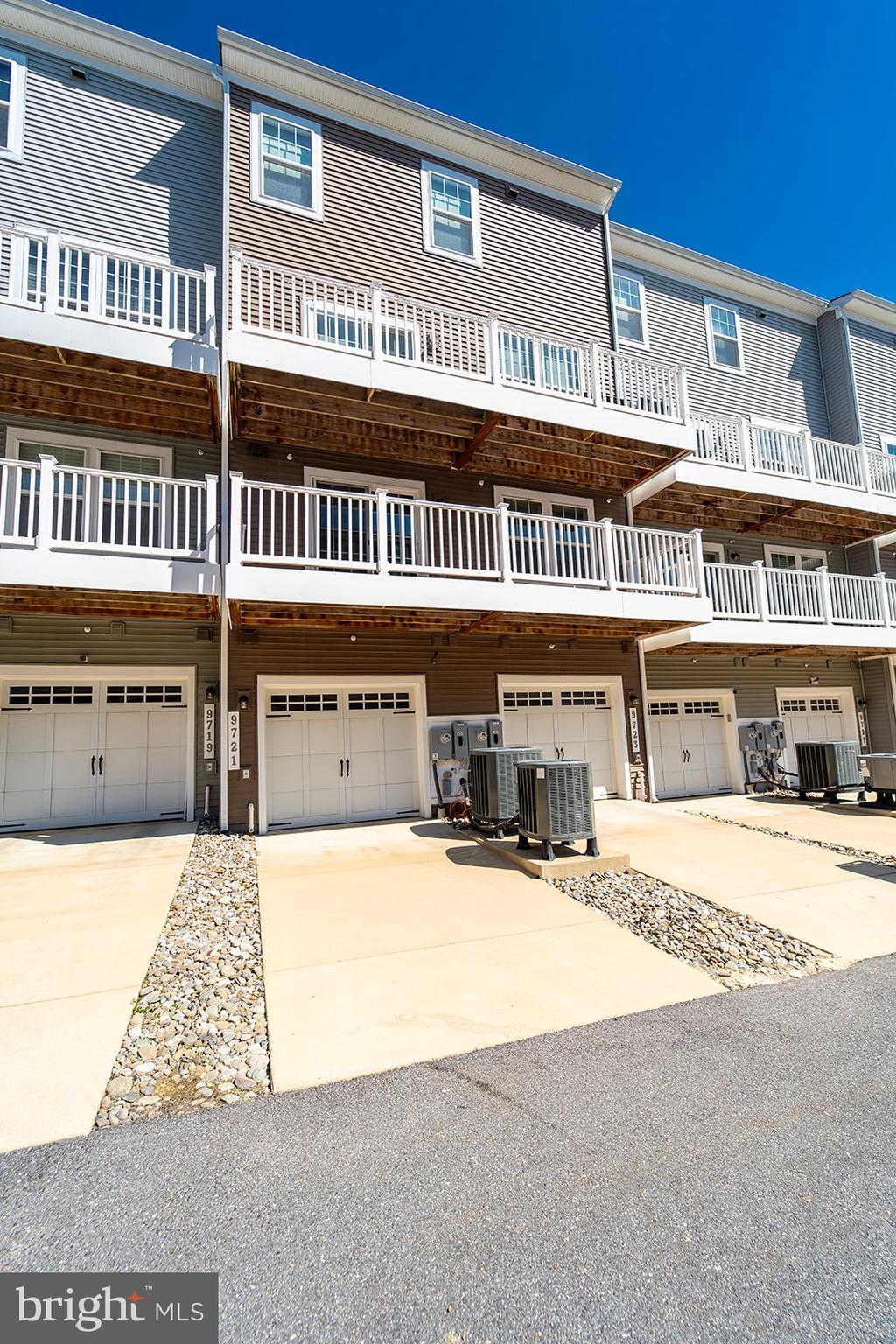 PARKSIDE AT WESTPHALIA - Residential