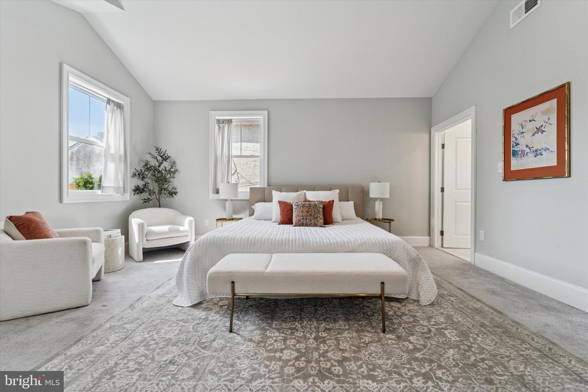 ROXBOROUGH - Residential