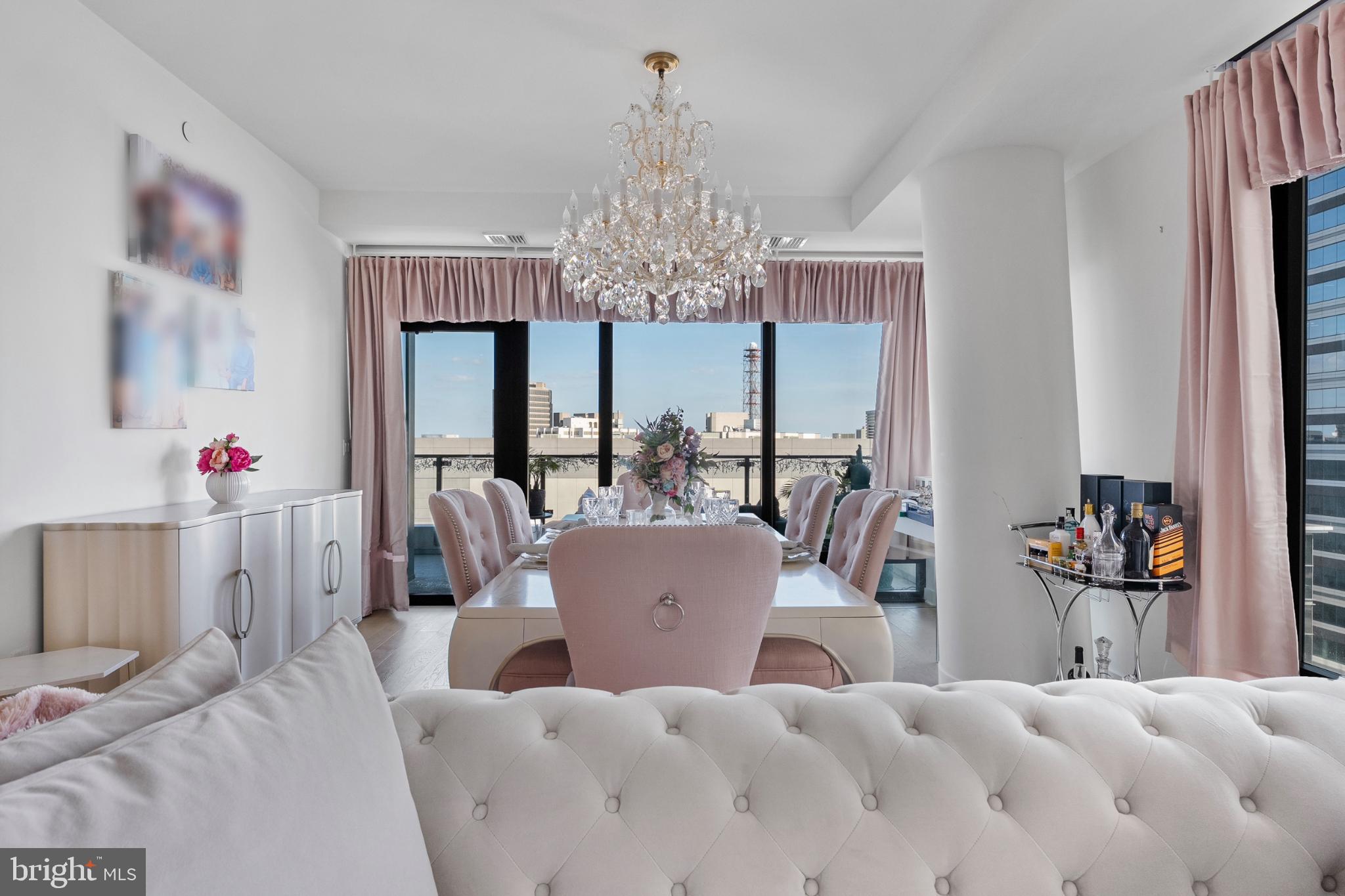 THE VERSE CONDO - Residential