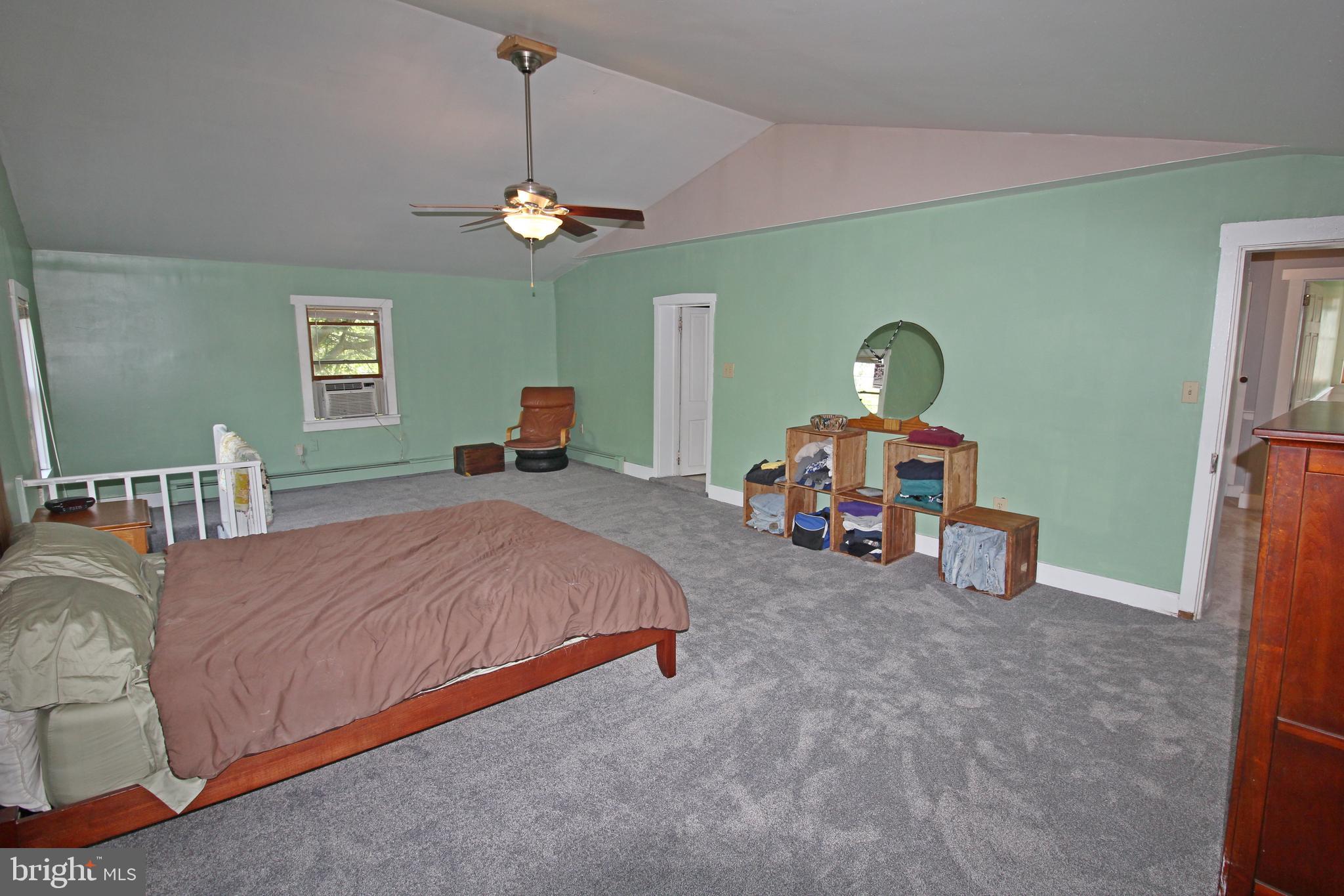KISSEL HILL - Residential