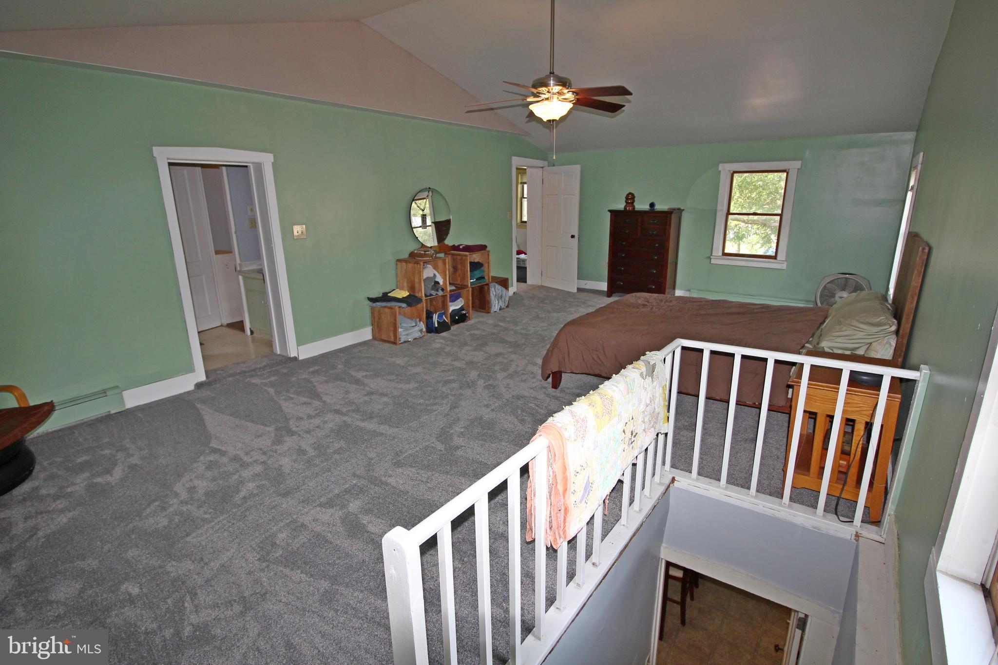 KISSEL HILL - Residential
