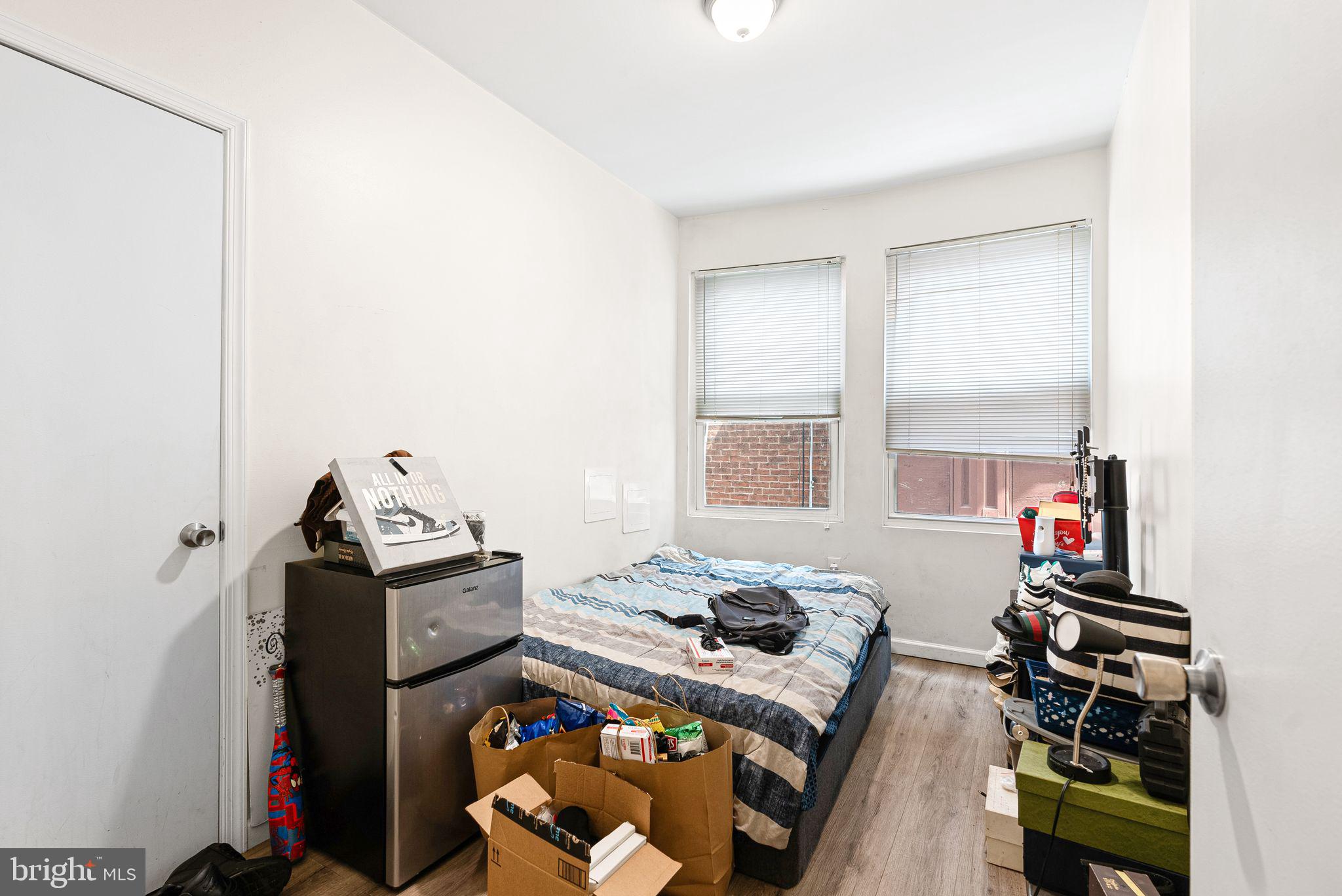 1213 W ALLEGHENY AVENUE