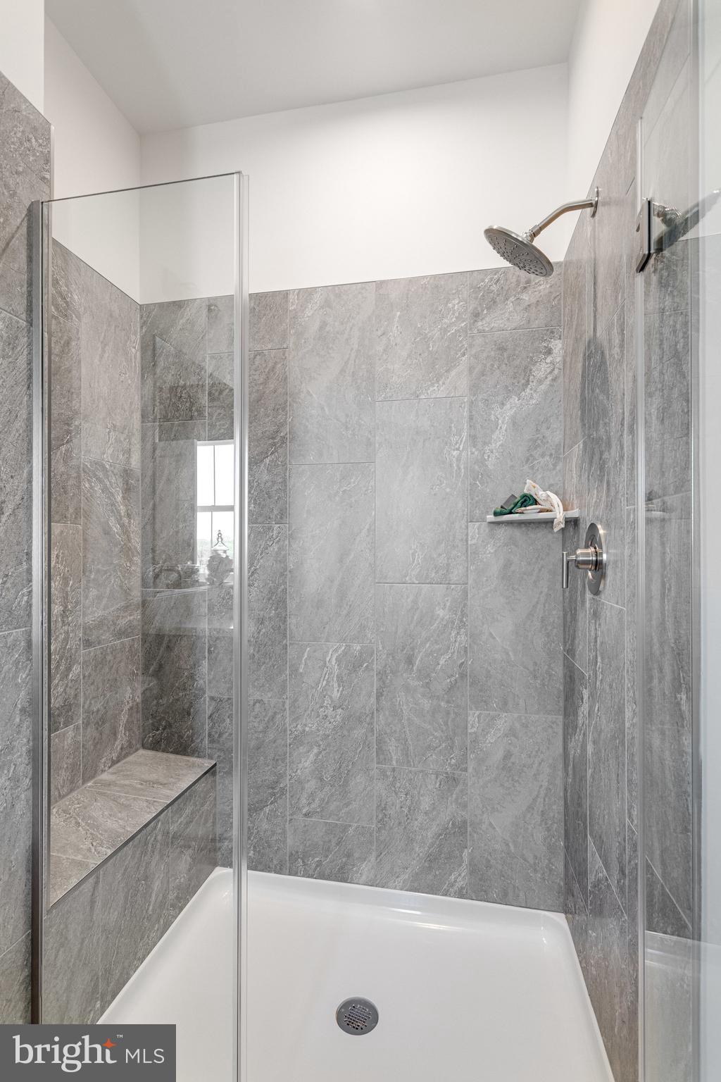 NORTH HILL - Residential