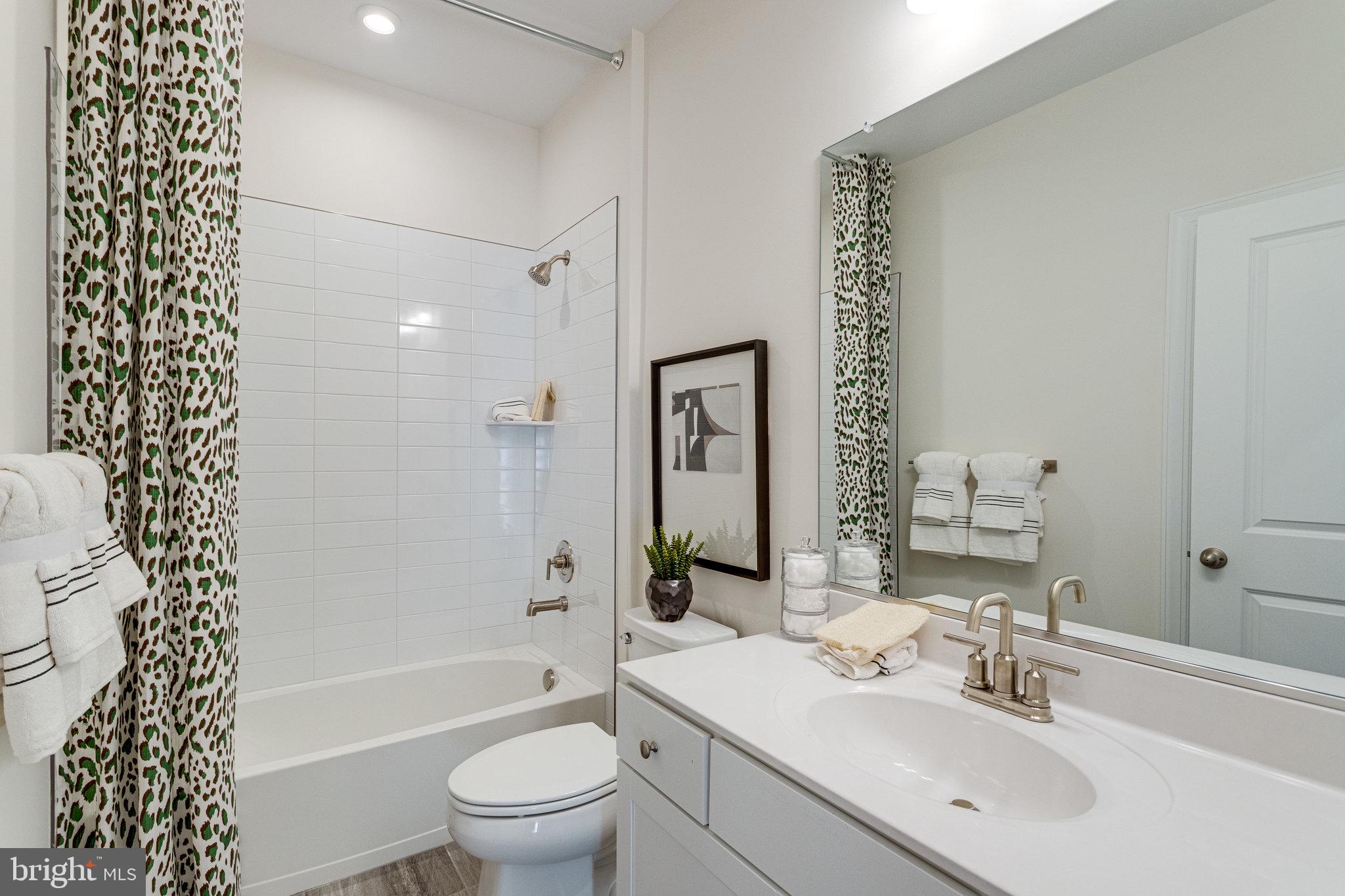 NORTH HILL - Residential