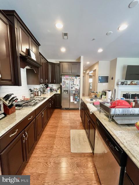 11217 TERRACE LANE