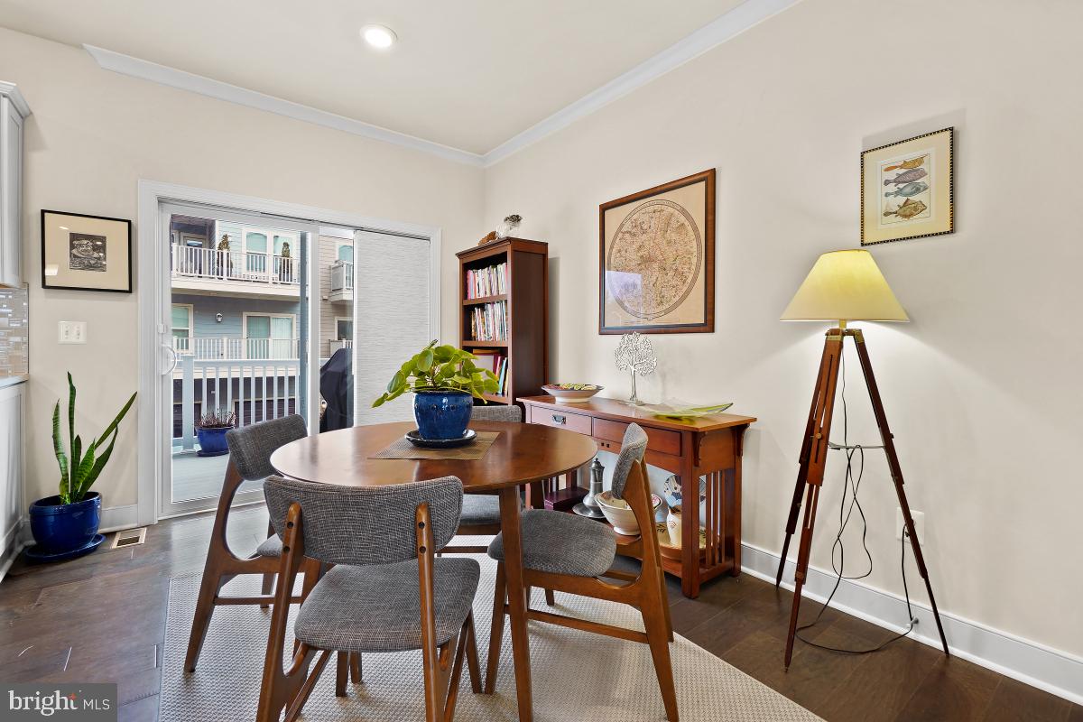 CROWN FARM - Residential Lease