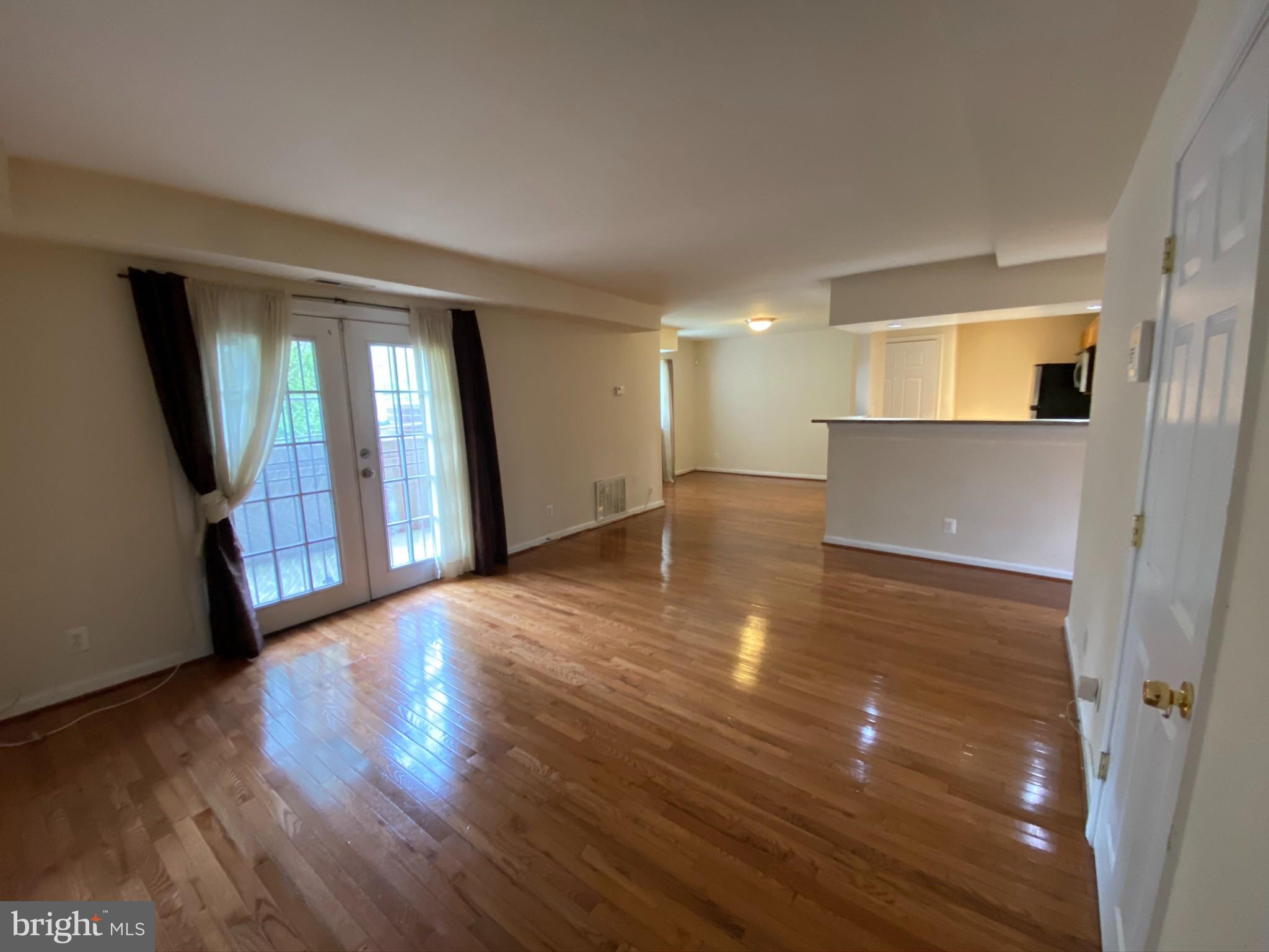 LANDOVER - Residential Lease