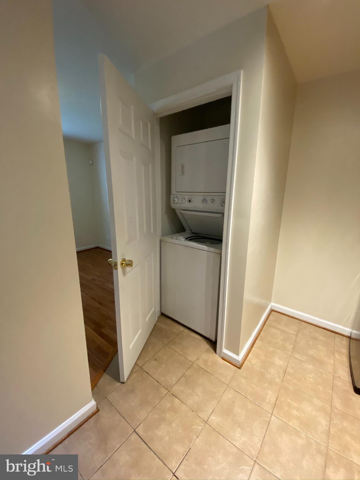 LANDOVER - Residential Lease