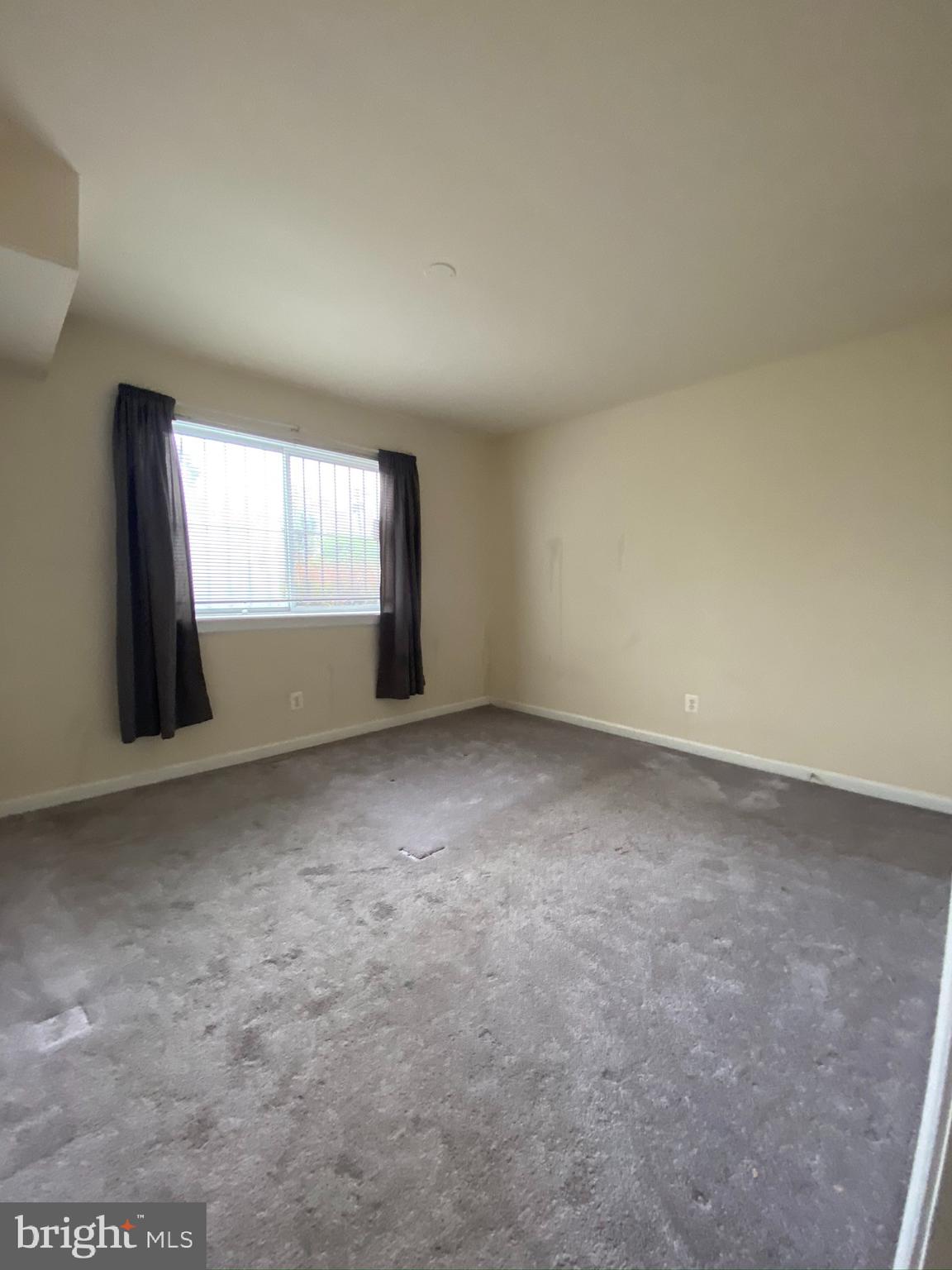 LANDOVER - Residential Lease