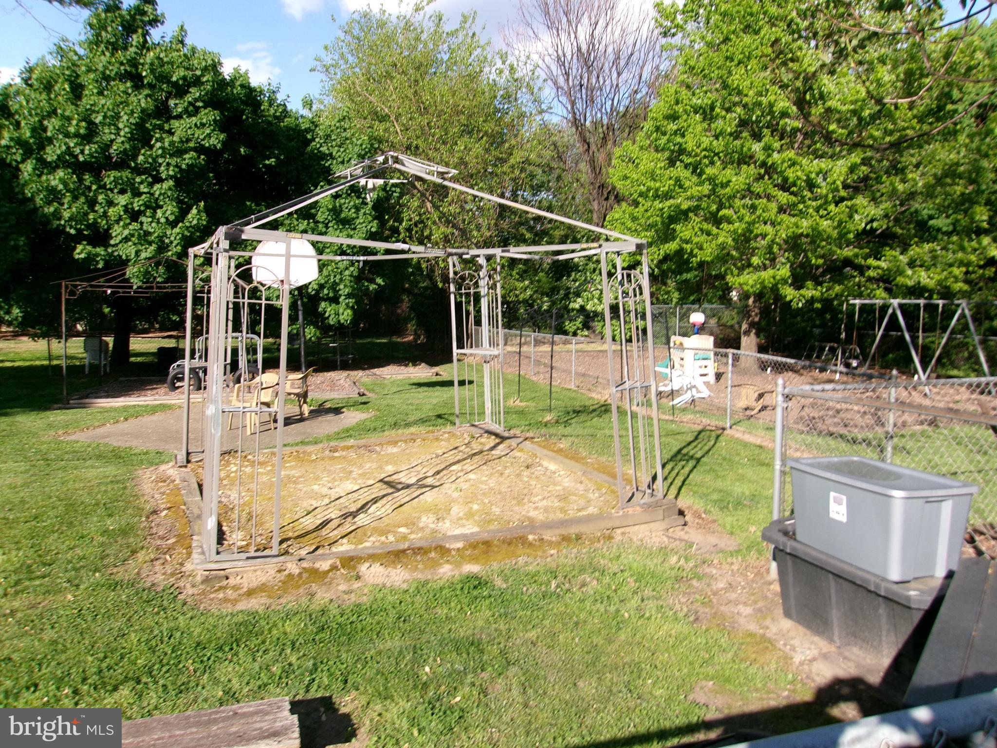 BELTSVILLE - Residential