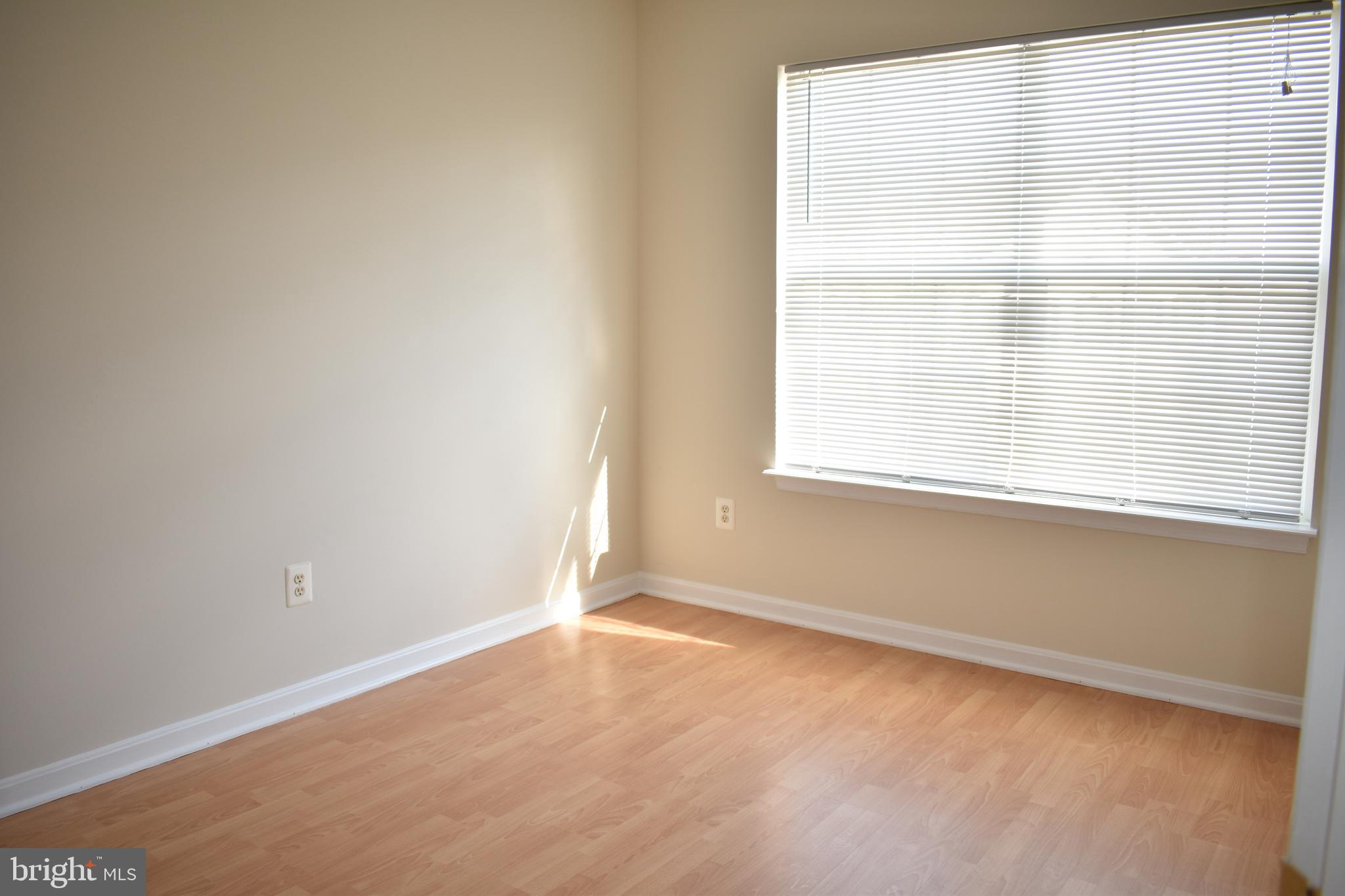 FAIRFAX RIDGE - Residential Lease