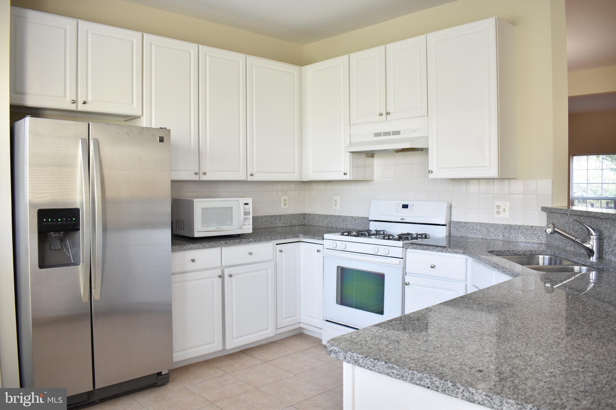 FAIRFAX RIDGE - Residential Lease