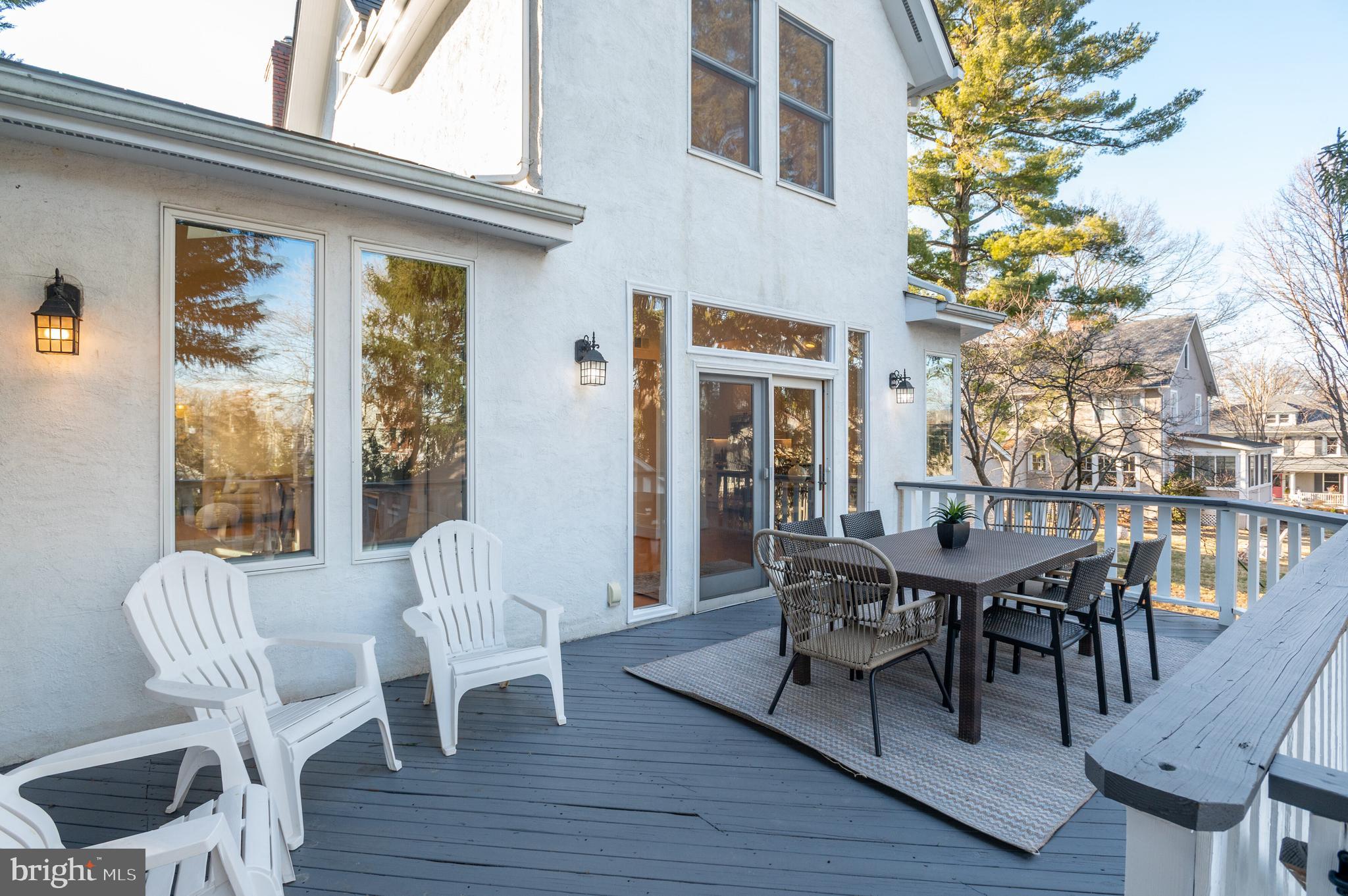 CHEVY CHASE - Residential