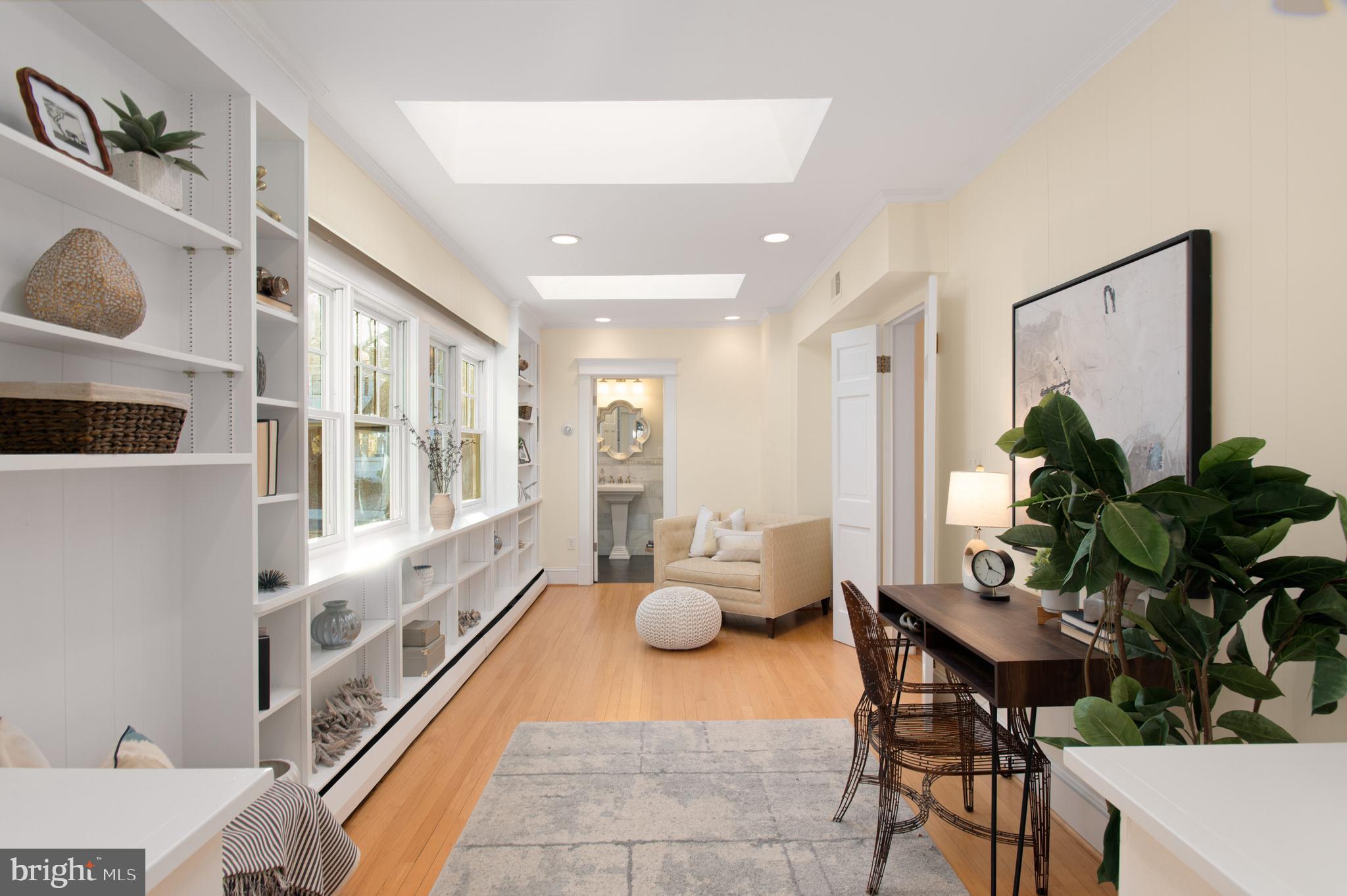 CHEVY CHASE - Residential