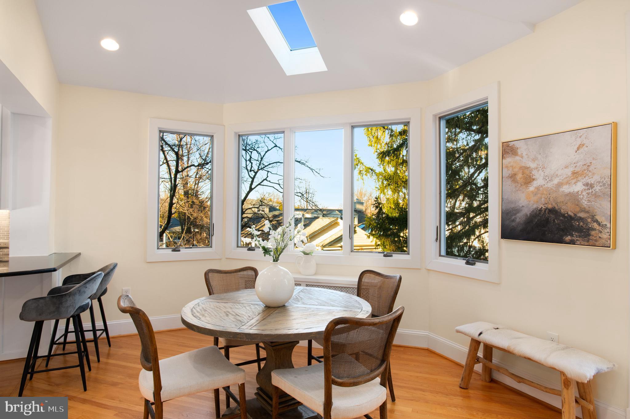 CHEVY CHASE - Residential