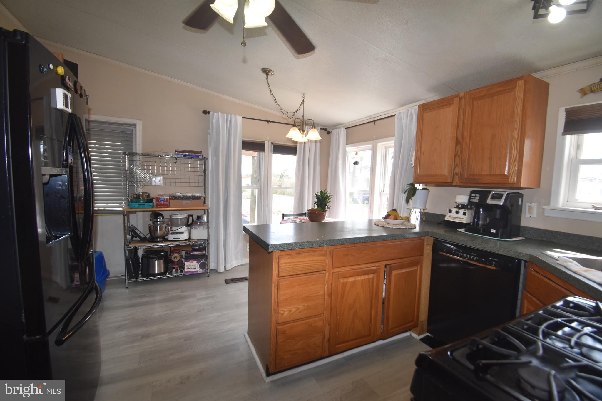 28268 RUSSELL STREET