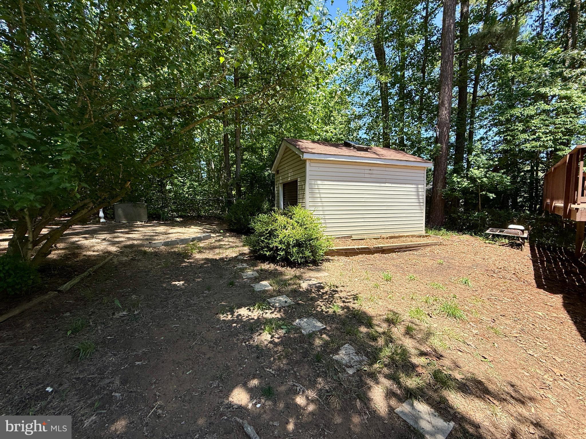 LAKE CAROLINE - Residential
