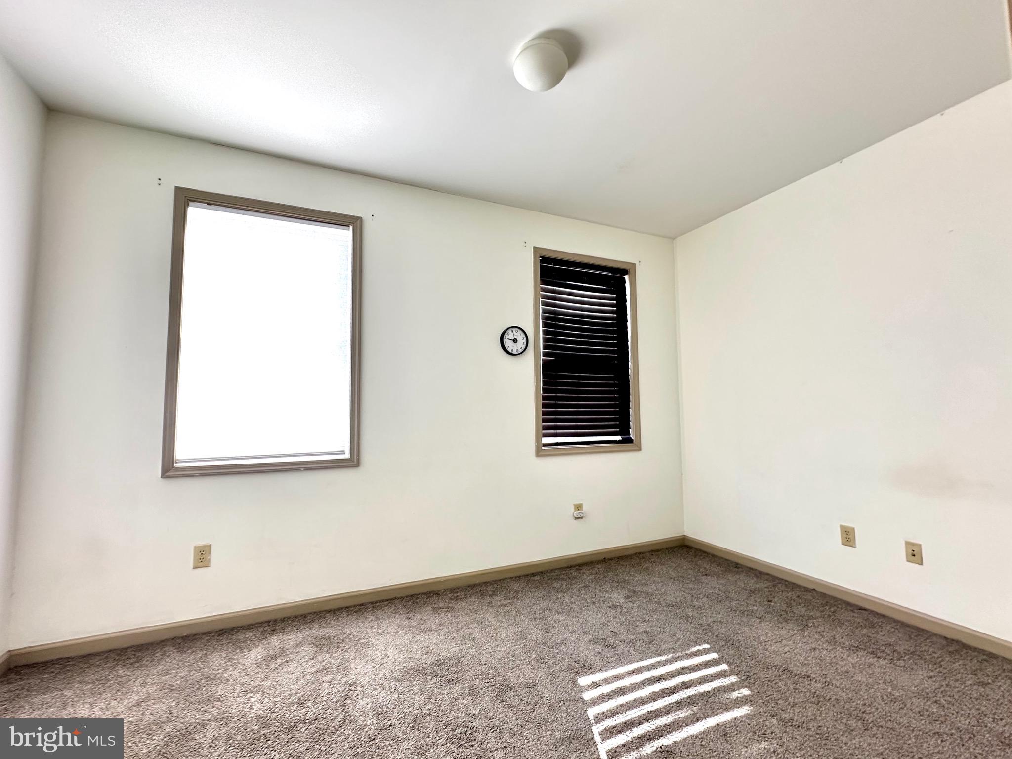 TEMPLE UNIVERSITY - Residential Lease