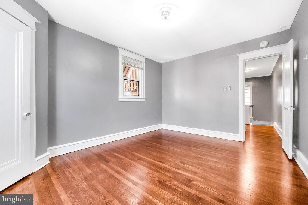 BEVERLY HILLS - Residential