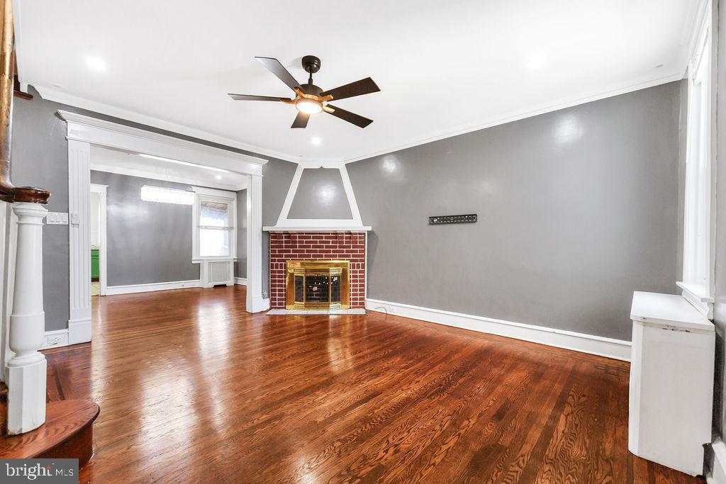 BEVERLY HILLS - Residential