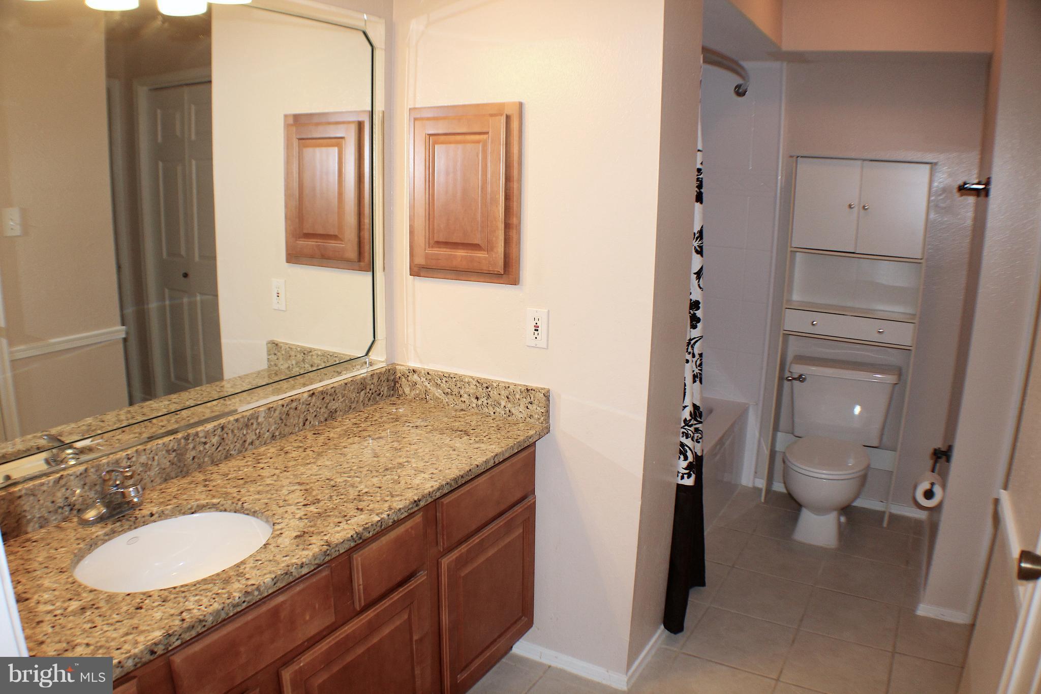 POINTE AT PARK CENTER - Residential Lease