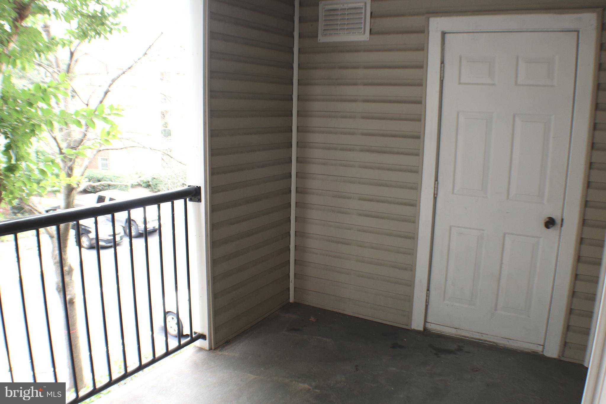 POINTE AT PARK CENTER - Residential Lease