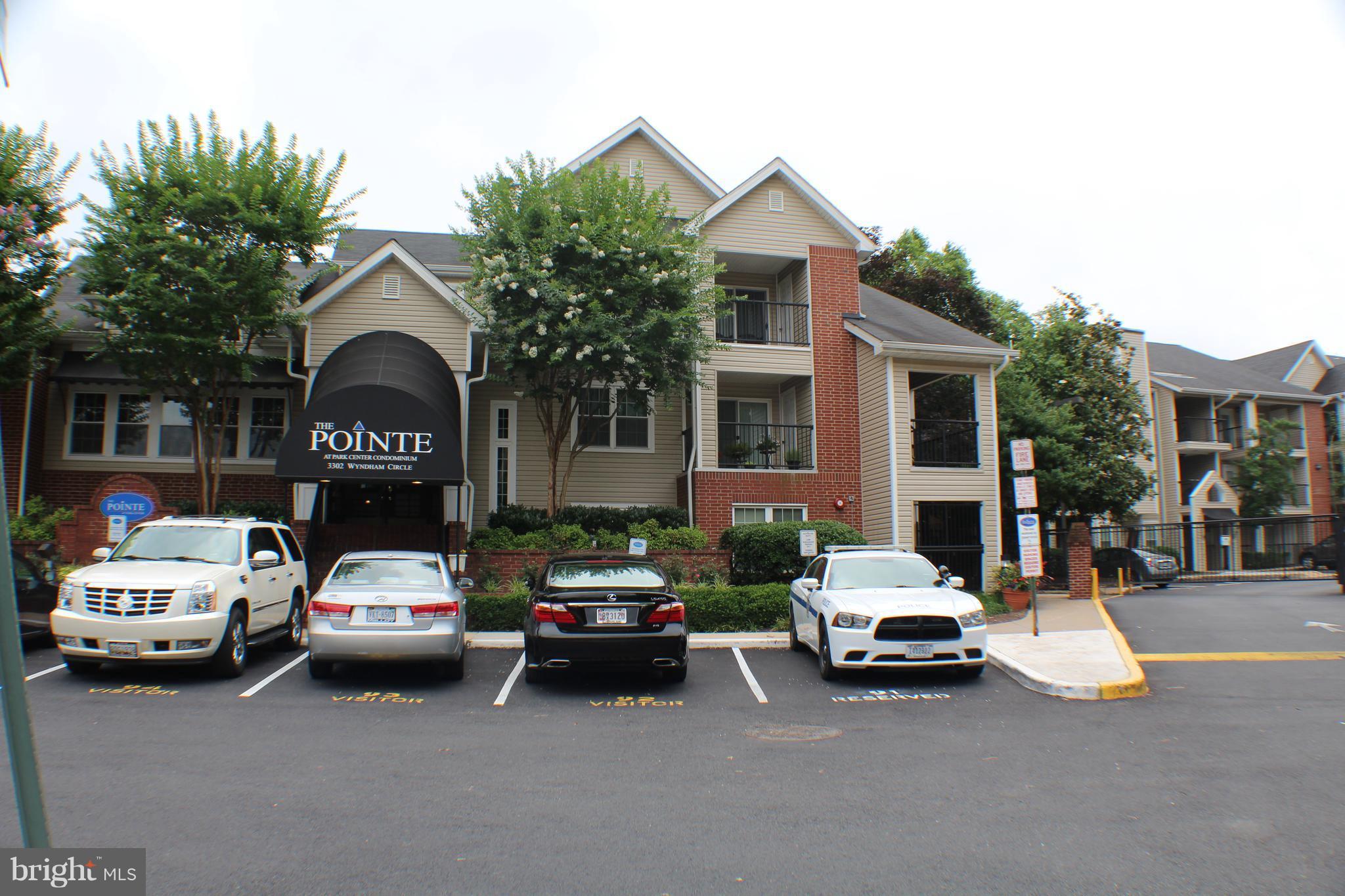 POINTE AT PARK CENTER - Residential Lease