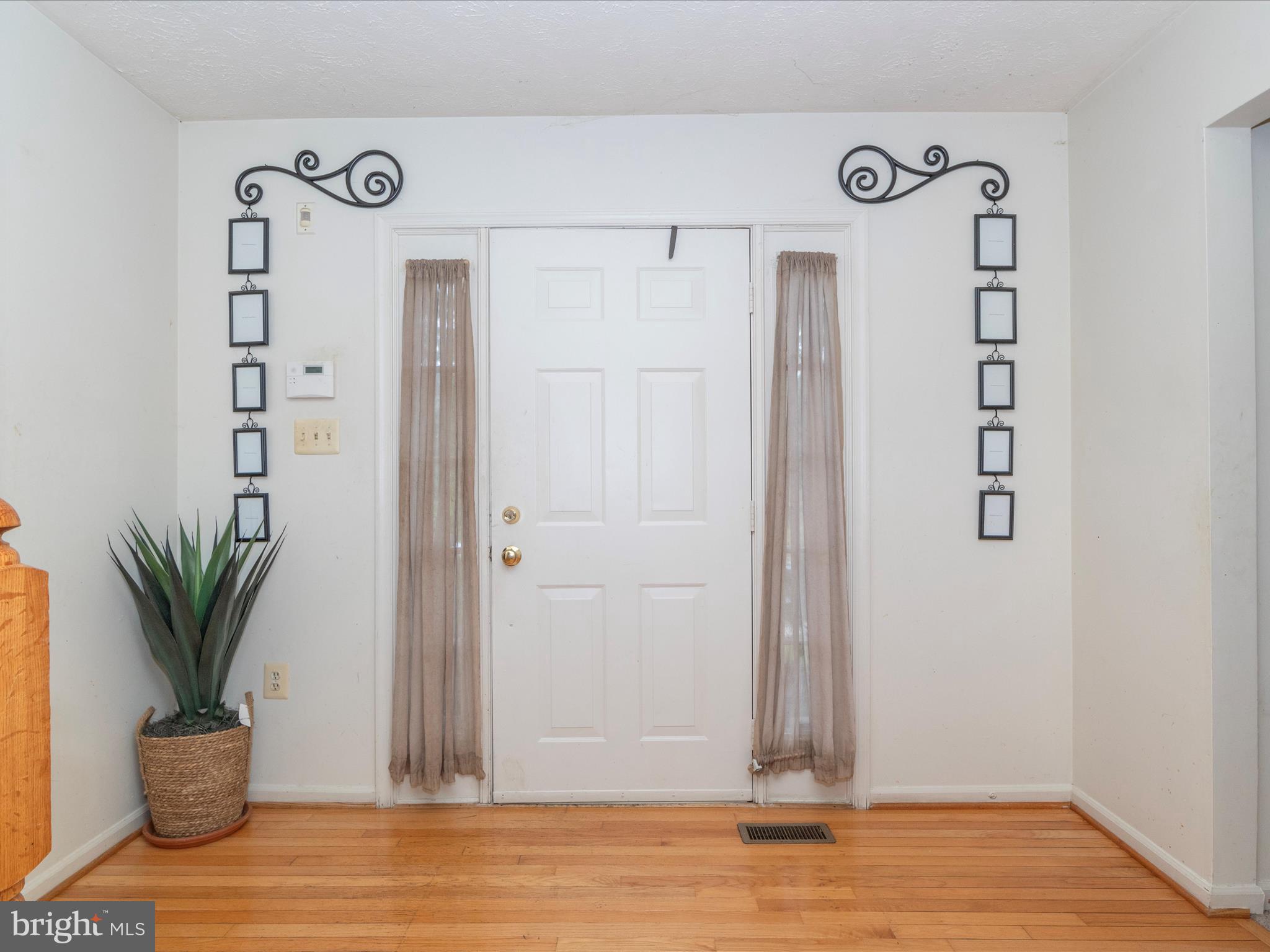 ARAGONA VILLAGE - Residential