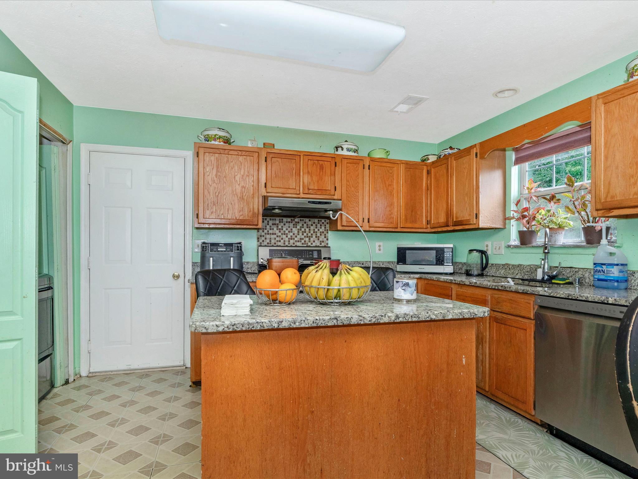 ARAGONA VILLAGE - Residential