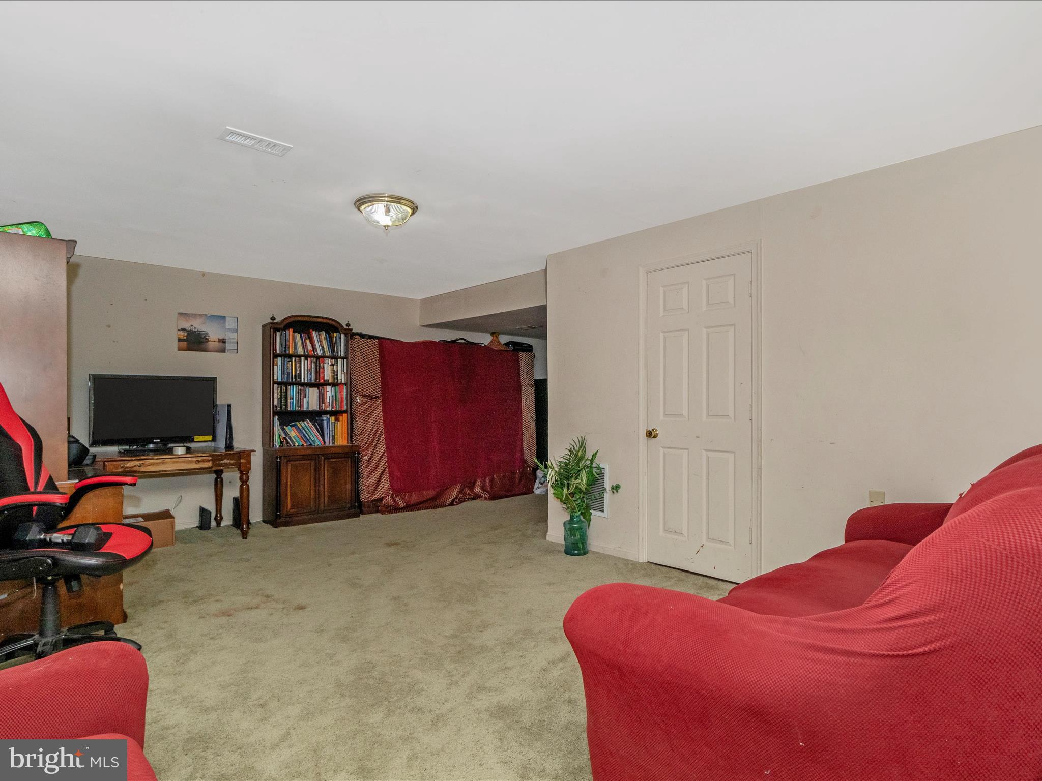 ARAGONA VILLAGE - Residential