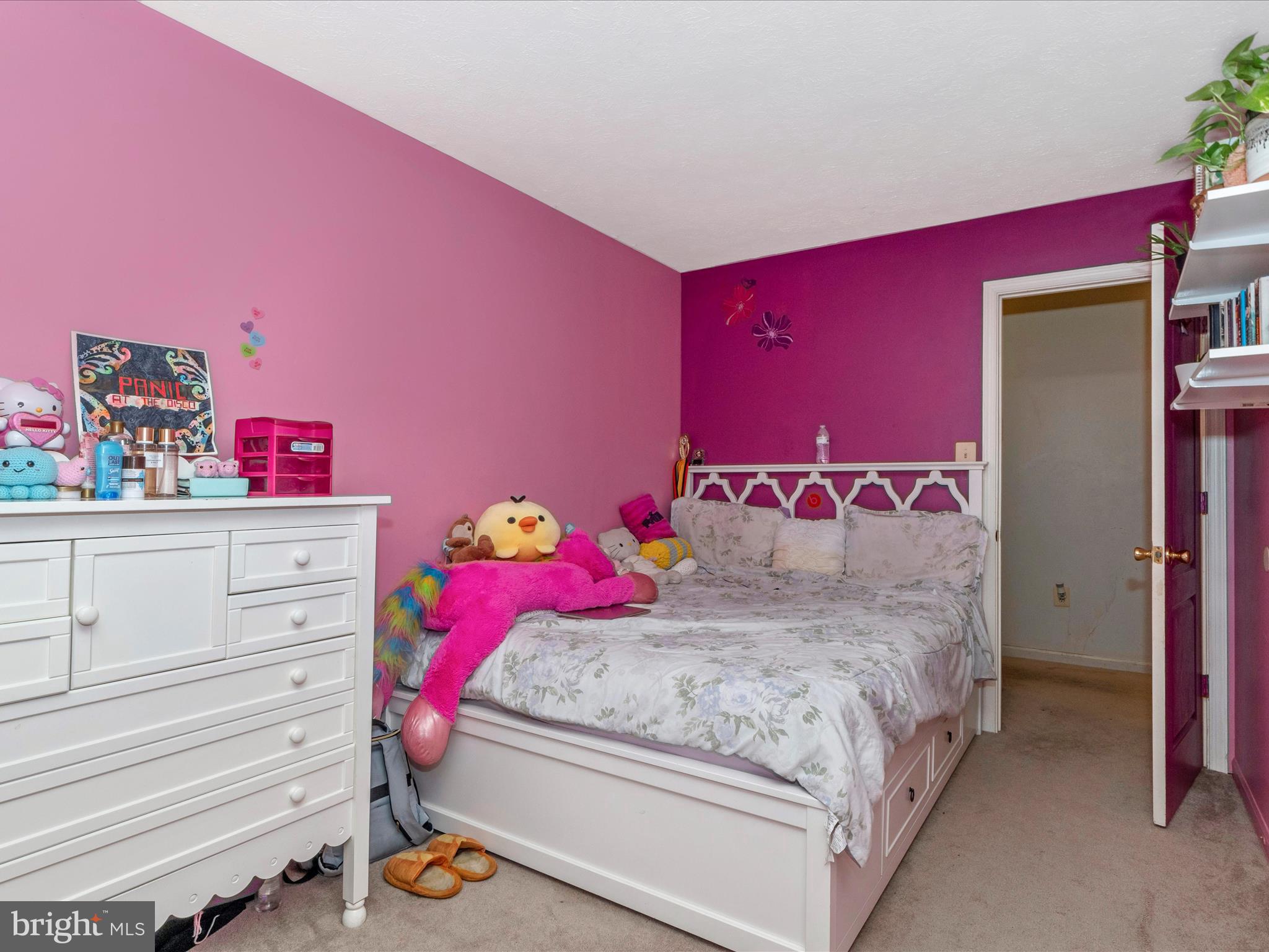 ARAGONA VILLAGE - Residential