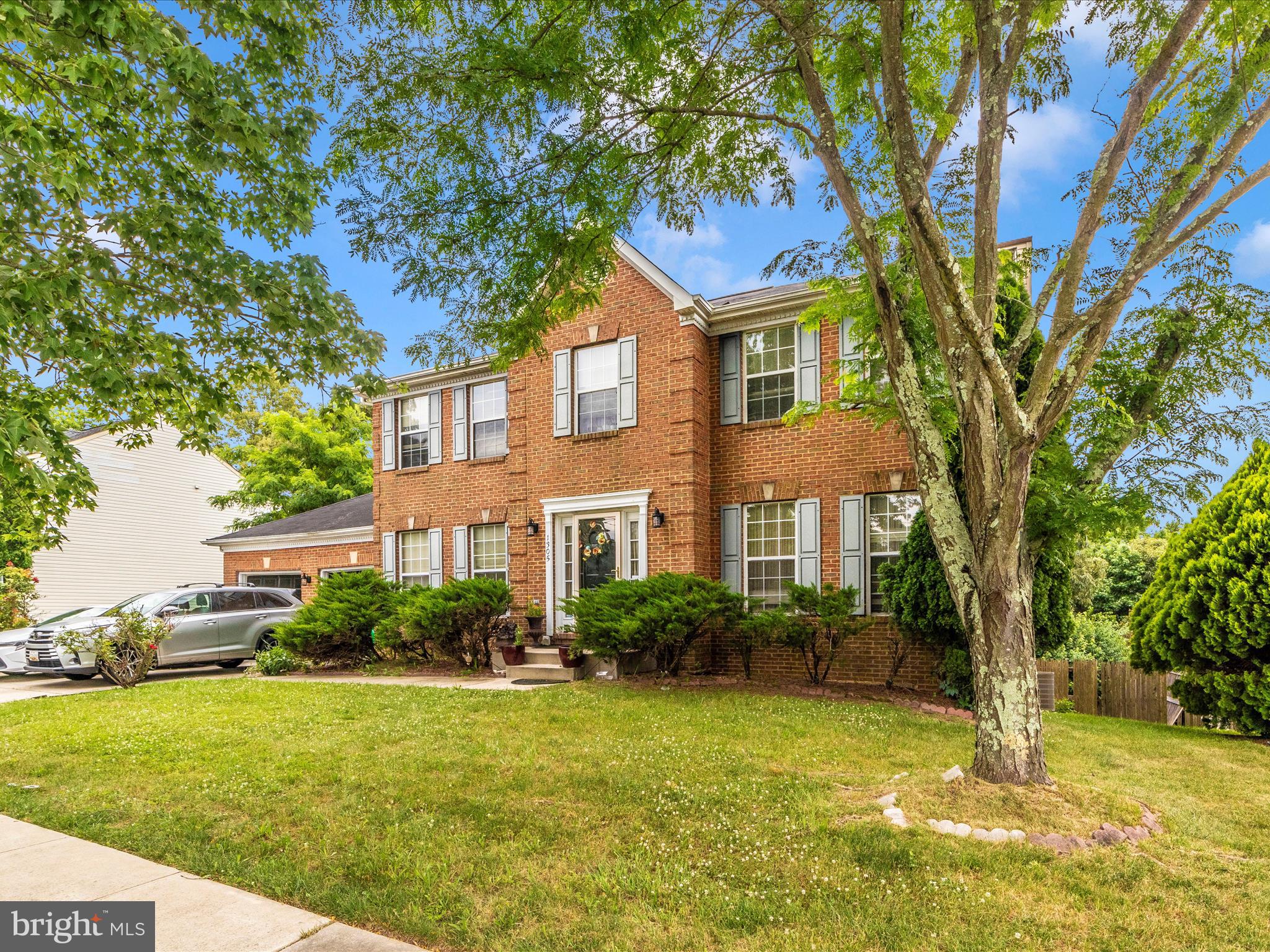 ARAGONA VILLAGE - Residential