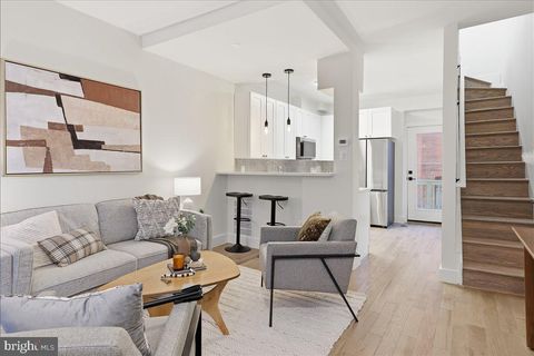 820 13TH STREET NE WASHINGTON DC 20002