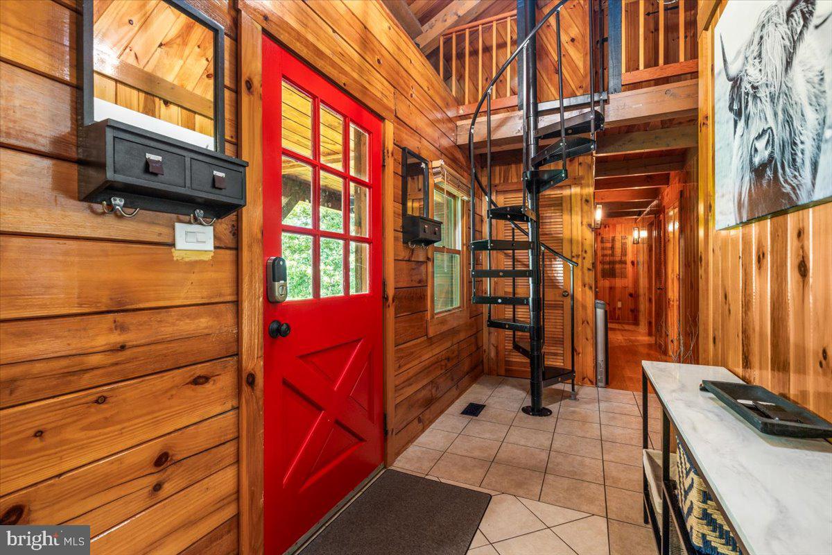 118 SHADE TREE LANE