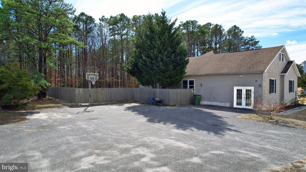 listing image 47
